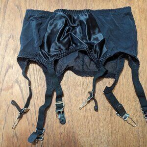Secrets In Lace "Romance" Garter Belt Black Medium Vintage-Style